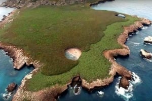 Puerto Vallarta: Marietas Islands Snorkel and Hidden Beach