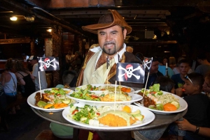 Puerto Vallarta: Pirate Cruise with Dinner and Show