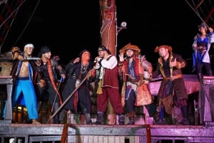Puerto Vallarta: Crucero Pirata con Cena y Espectáculo