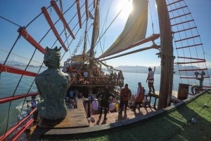 Puerto Vallarta: Pirate Ship Day Cruise