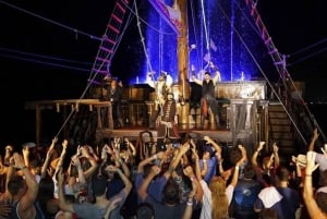 Puerto Vallarta: Pirate Ship Night Cruise with Dinner