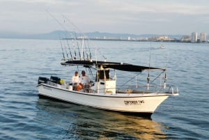 Puerto Vallarta: Private Fishing Adventure 30 ft Superpanga