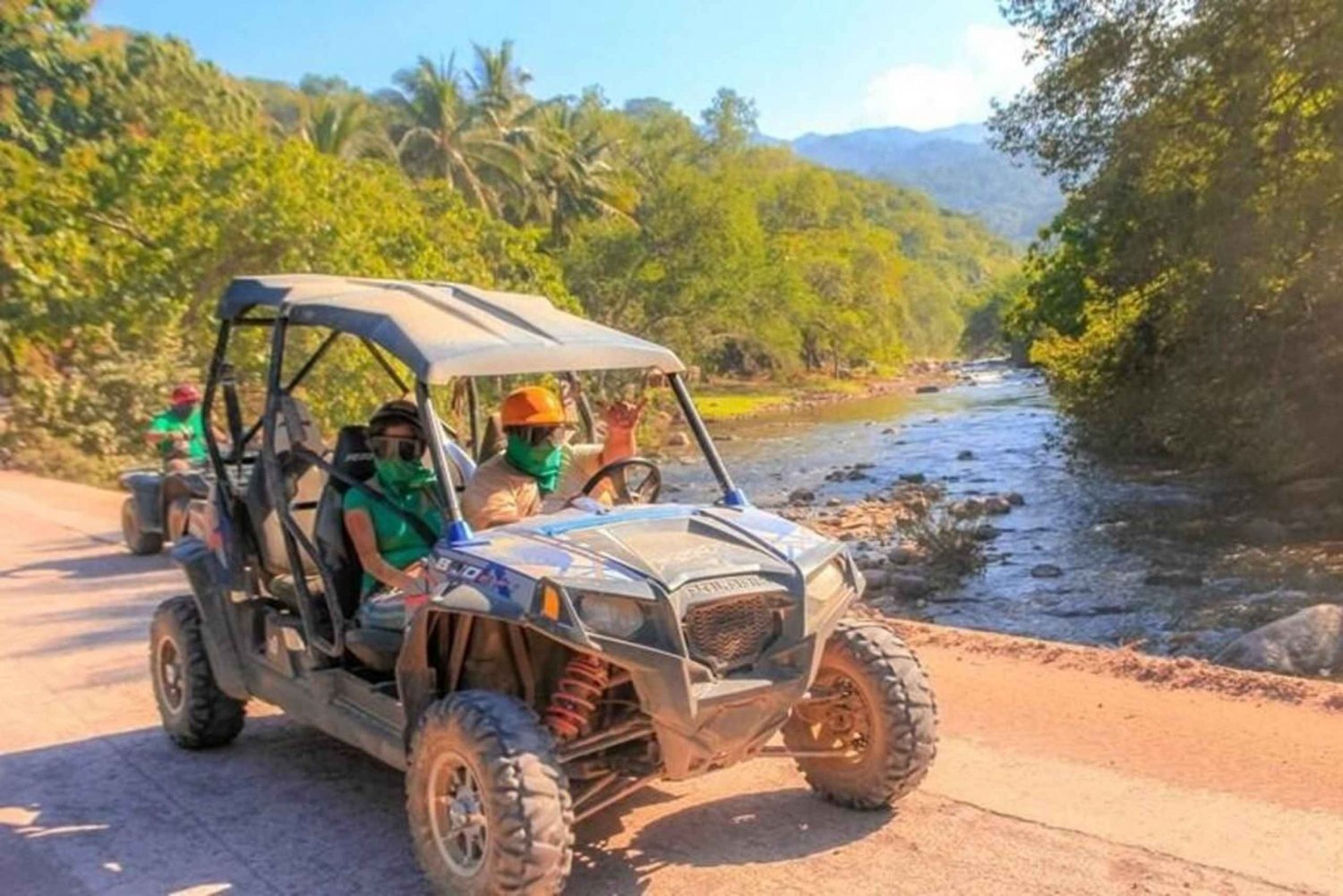 Puerto Vallarta: RZR Río Cuale