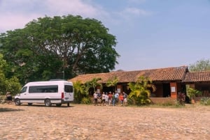 Puerto Vallarta: San Sebastián del Oeste con Comida y Degustación Tequila