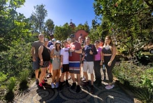 Puerto Vallarta: El Jardín Botánico de Vallarta por mar o tierra