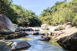 Puerto Vallarta: El Jardín Botánico de Vallarta por mar o tierra