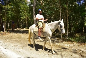 Riviera Maya: Paseo a Caballo, Tirolina y Aventura en quad