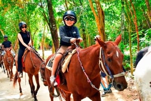 Riviera Maya: Paseo a Caballo, Tirolina y Aventura en quad