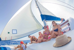 Riviera Maya: Luxury Catamaran Sailing Trip with Lunch