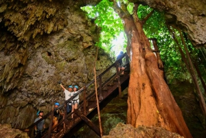 Riviera Maya: Río Secreto, Rappel, Bike, and Zipline Tour