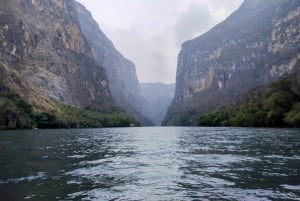 San Cristobal: Sumidero Canyon Tour & Pozol de Cacao Tour