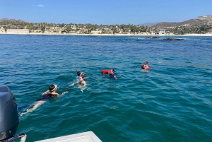 San José del Cabo:Private Snorkeling with Open Bar and Food