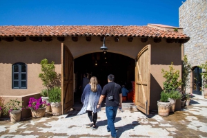 San Miguel de Allende: Tour of 2 Vineyards with Wine Tasting