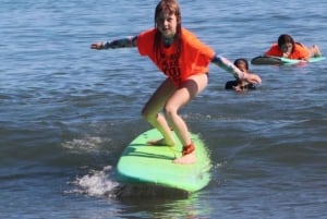 Sayulita: Private Surf Lesson women instructor