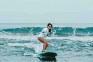 Sayulita: Private Surf Lesson women instructor