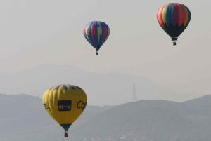 Vuelo compartido en globo en Teotihuacan con traslado