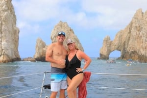 Shared Snorkeling Catamaran with Open Bar & Music- Los Cabos