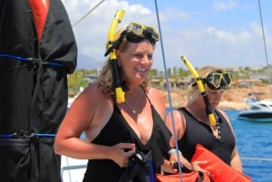 Shared Snorkeling Catamaran with Open Bar & Music- Los Cabos