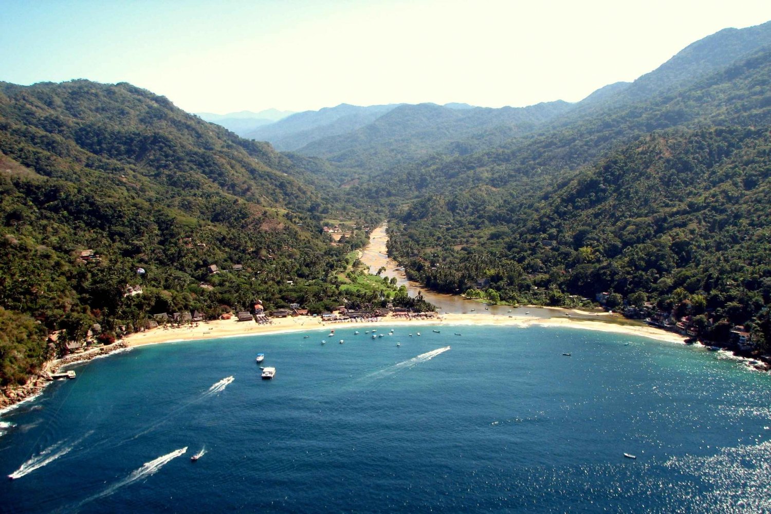 Snorkeling and Yelapa Beach Tour Majahuitas