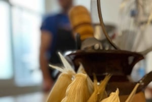 Tamales 101: Clase y festín de cocina de tamales multivariados
