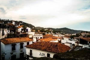 Excursión de un día a Taxco, Cuevas de Cacahuamilpa y Cuernavaca
