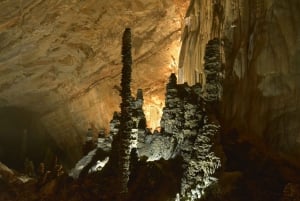 Excursión de un día a Taxco, Cuevas de Cacahuamilpa y Cuernavaca