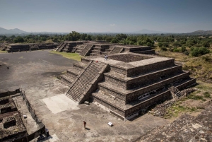 Aventura en Teotihuacán: Tour privado y comida desde Ciudad de México