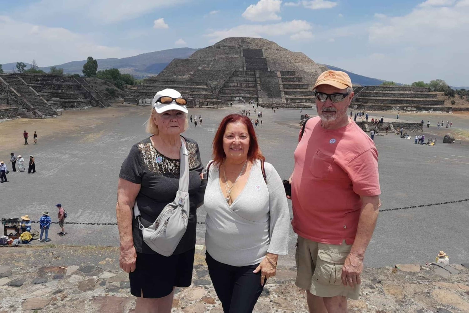 Teotihuacan & Basilica de Guadalupe: Tour privado con Comida