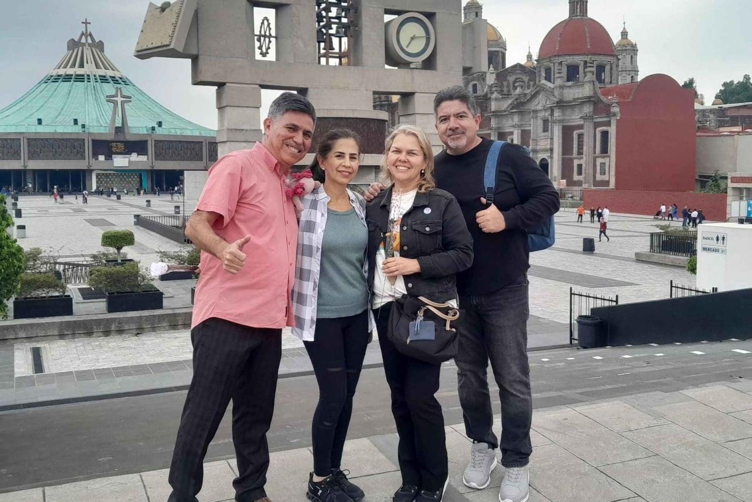 Teotihuacan & Basilica de Guadalupe: Tour privado con Comida