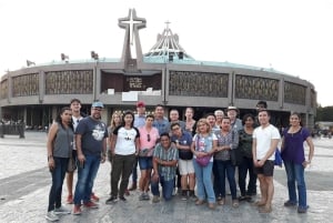 Teotihuacan & Basilica de Guadalupe: Tour privado con Comida