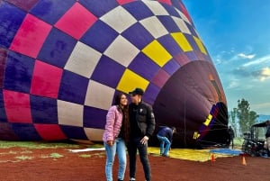 Hot-air balloon flight+breakfast+transportationCdmx-Teotih