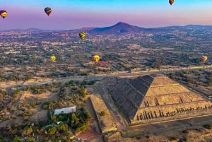 Teotihuacan: Paseo en Globo Aerostático con Desayuno y Transporte