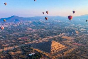 Teotihuacan: Paseo en Globo Aerostático con Desayuno y Transporte