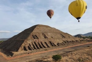 Teotihuacan is more than 2 big pyramids it's a whole culture