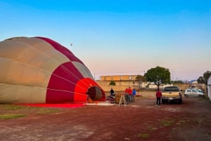 Teotihuacan: vuelo privado en globo con traslado opcional.