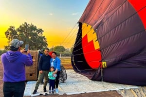 Teotihuacan: vuelo privado en globo con traslado opcional.