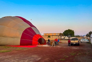 Teotihuacan: vuelo privado en globo con traslado opcional.