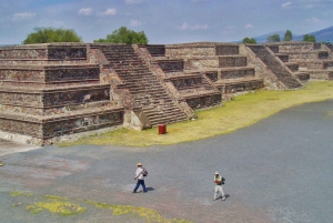 Visita guiada a pie por las Pirámides de Teotihuacán - 2 horas