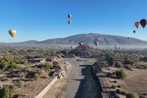 Teotihuacan Pyramids & lunch at my Grandma's house