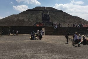 Pirámides de Teotihuacan: ticket de entrada sin colas