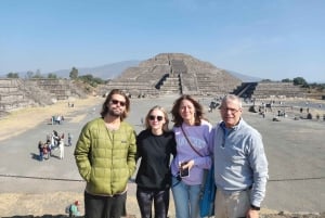 Excursión a las Pirámides de Teotihuacán