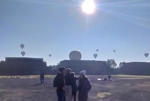 Teotihuacan: tour al amanecer, almuerzo típico local y chocolate Azteca