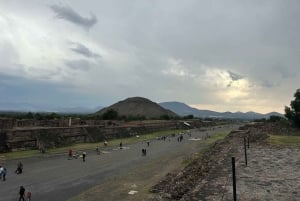 Teotihuacan VIP: Tour a pirámides y Basílica de Guadalupe, zonas turísticas