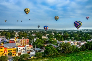 Tequisquiapan: Shared Hot Air Balloon Flight and Breakfast
