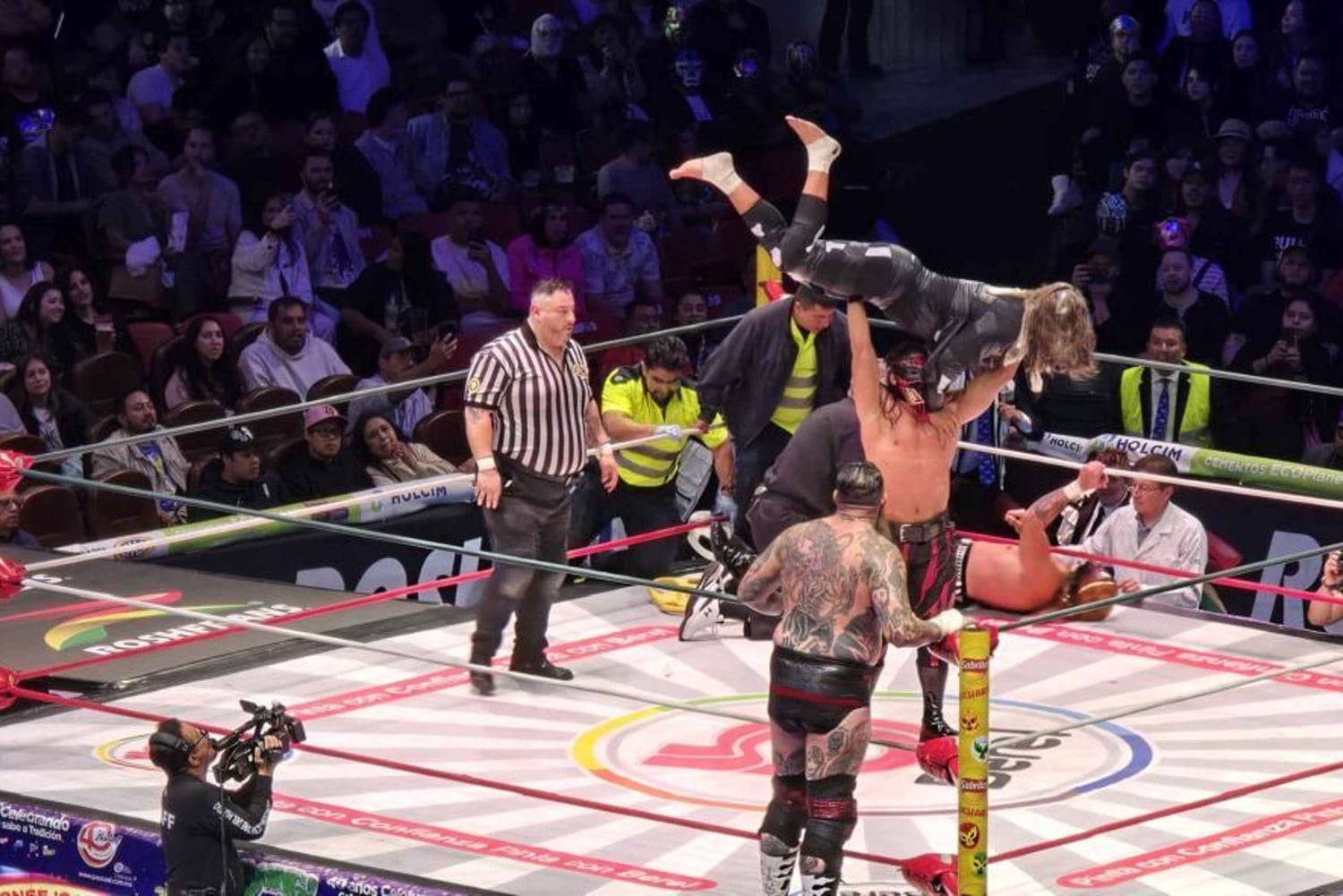 The best experience Lucha Libre & Tacos in Mexico City