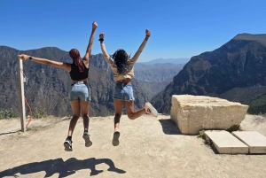 Tolantongo and La Gloria: From Mexico City. Local Gastronomic Experience.