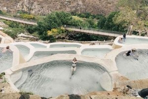 Tolantongo and La Gloria: From Mexico City. Local Gastronomic Experience.