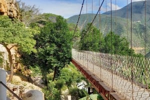 Grutas Tolantongo: Tour guiado con visita la cueva rio y hermosa cascada