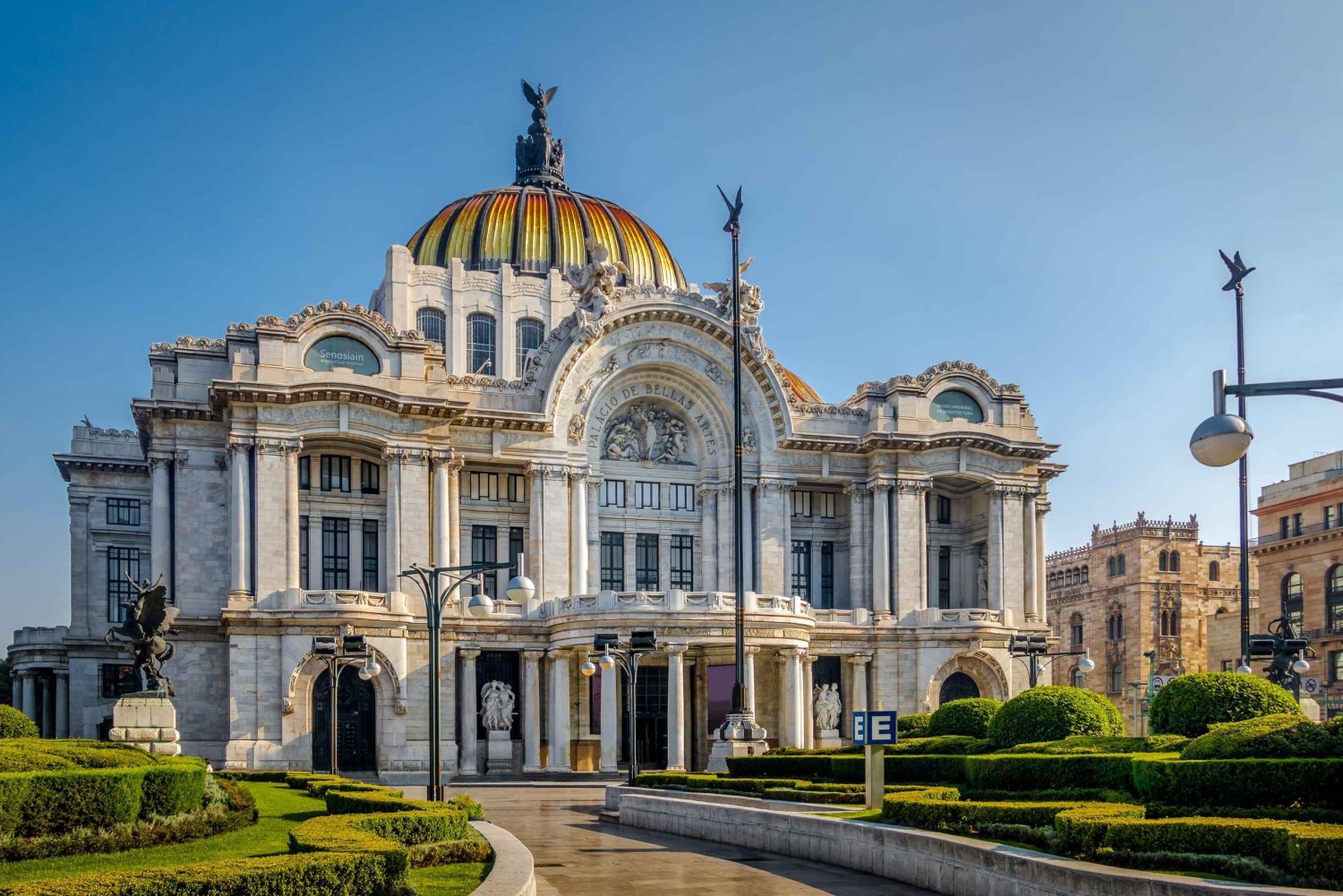 Treasures of Mexico City: Palaces and Museums