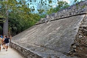 Tulum and Coba: Full-Day Archaeological Tour with Lunch